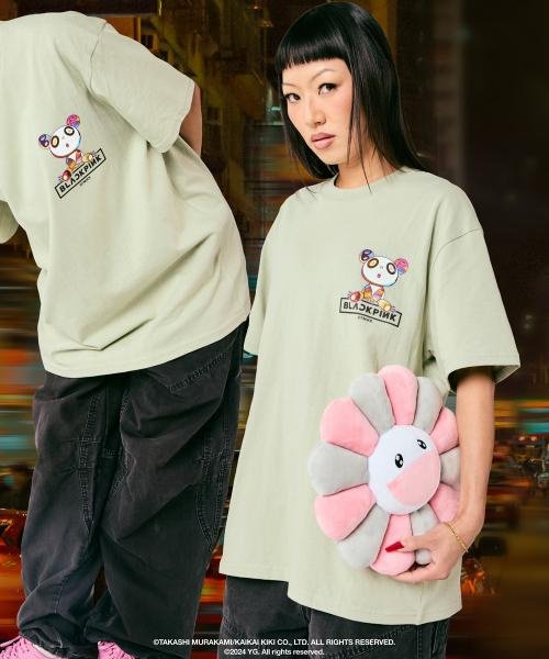 村上隆Takashi Murakami x Blackpink Flower Csuhion 30cm (Grey / Pink)