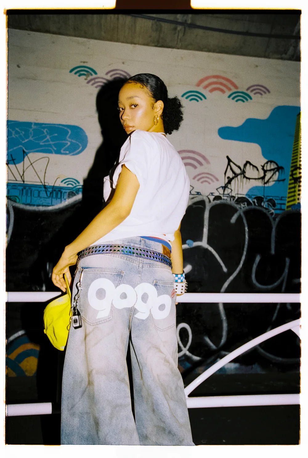 (預訂) 9090 OG Logo Painted Denim Pants (6月13日發售，發售後7個工作天到貨)