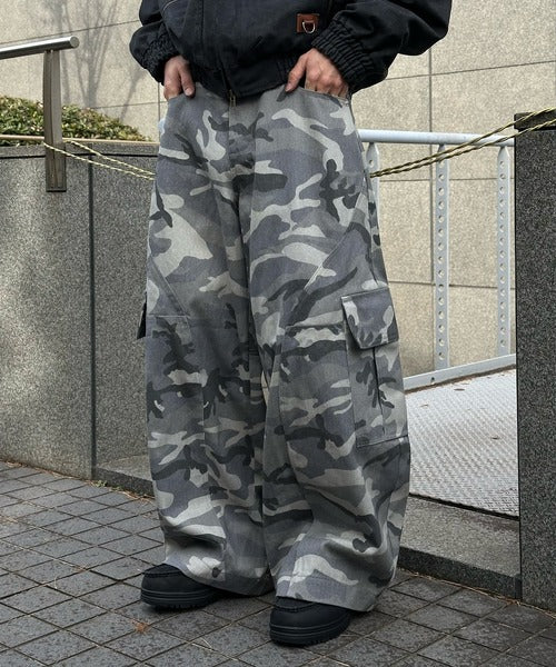(預訂) Perushu Wide Switching Cargo Pants (約7-14個工作天到貨)