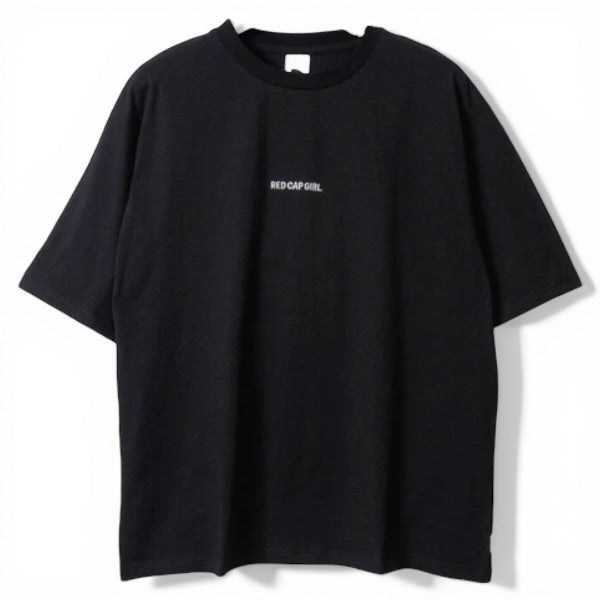 RED CAP GIRL Lying Down Girl Print T-Shirt