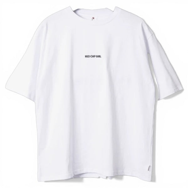 RED CAP GIRL Lying Down Girl Print T-Shirt