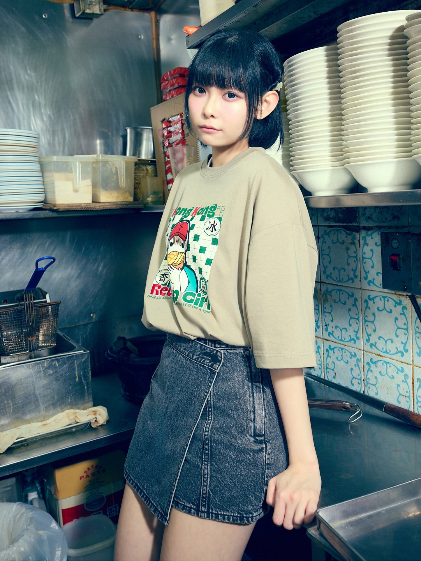 RCG x 新香冰廳 WHITE & GREEN GRAFIENT TILE T-SHIRT (HONG KONG LIMITED)