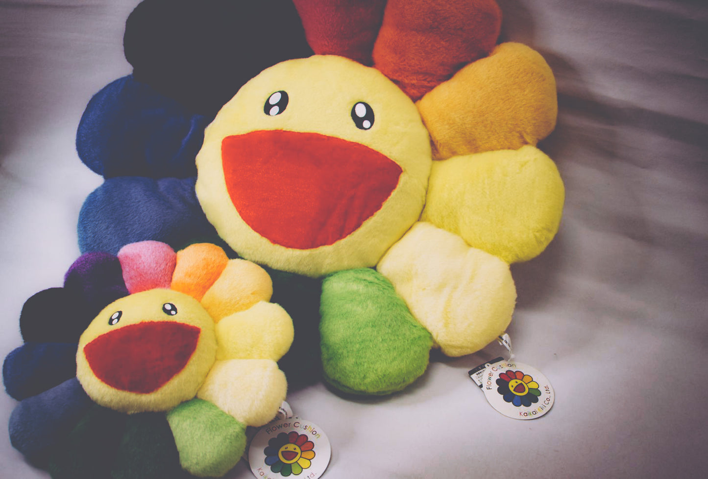 村上隆 Takashi Murakami Flower Cushion (60cm)