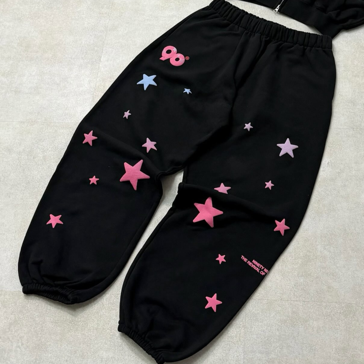 (預訂) 9090 90 Grow Star Allover Series *Glow in the dark (發售後7-14個工作天內到貨) ❌18/9 19:00截單