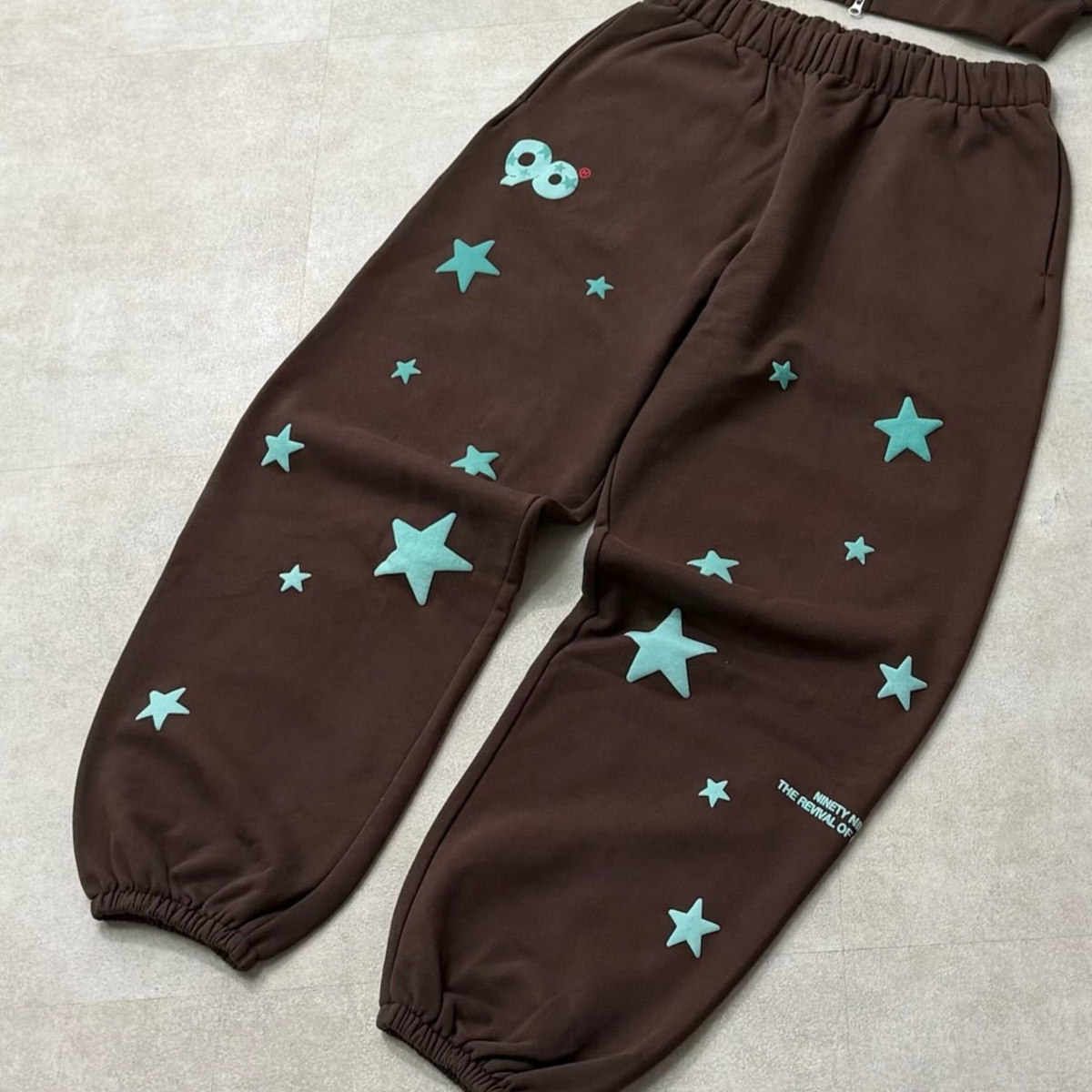 (預訂) 9090 90 Grow Star Allover Series *Glow in the dark (發售後7-14個工作天內到貨) ❌18/9 19:00截單