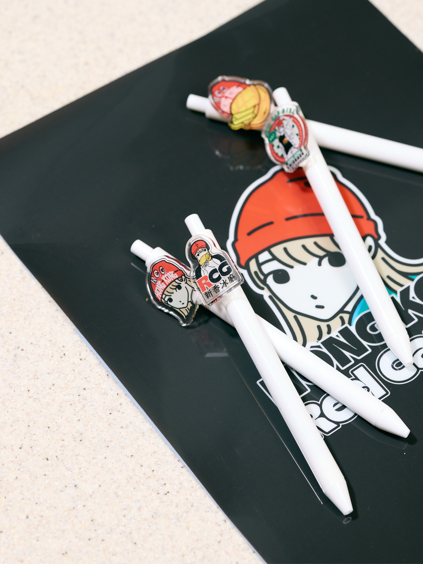 RCG x 新香冰廳 PEN (HONG KONG LIMITED)