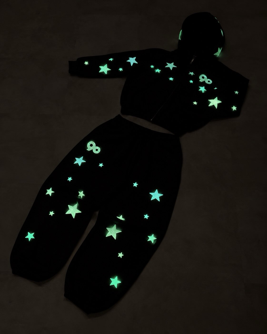 (預訂) 9090 90 Grow Star Allover Series *Glow in the dark (發售後7-14個工作天內到貨) ❌18/9 19:00截單