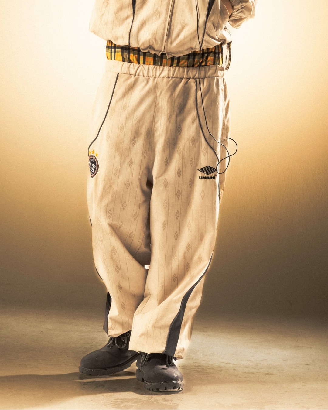 (預訂)9090 × UMBRO Water-Reactive Nylon Pants (發售後7-14個工作天到貨)