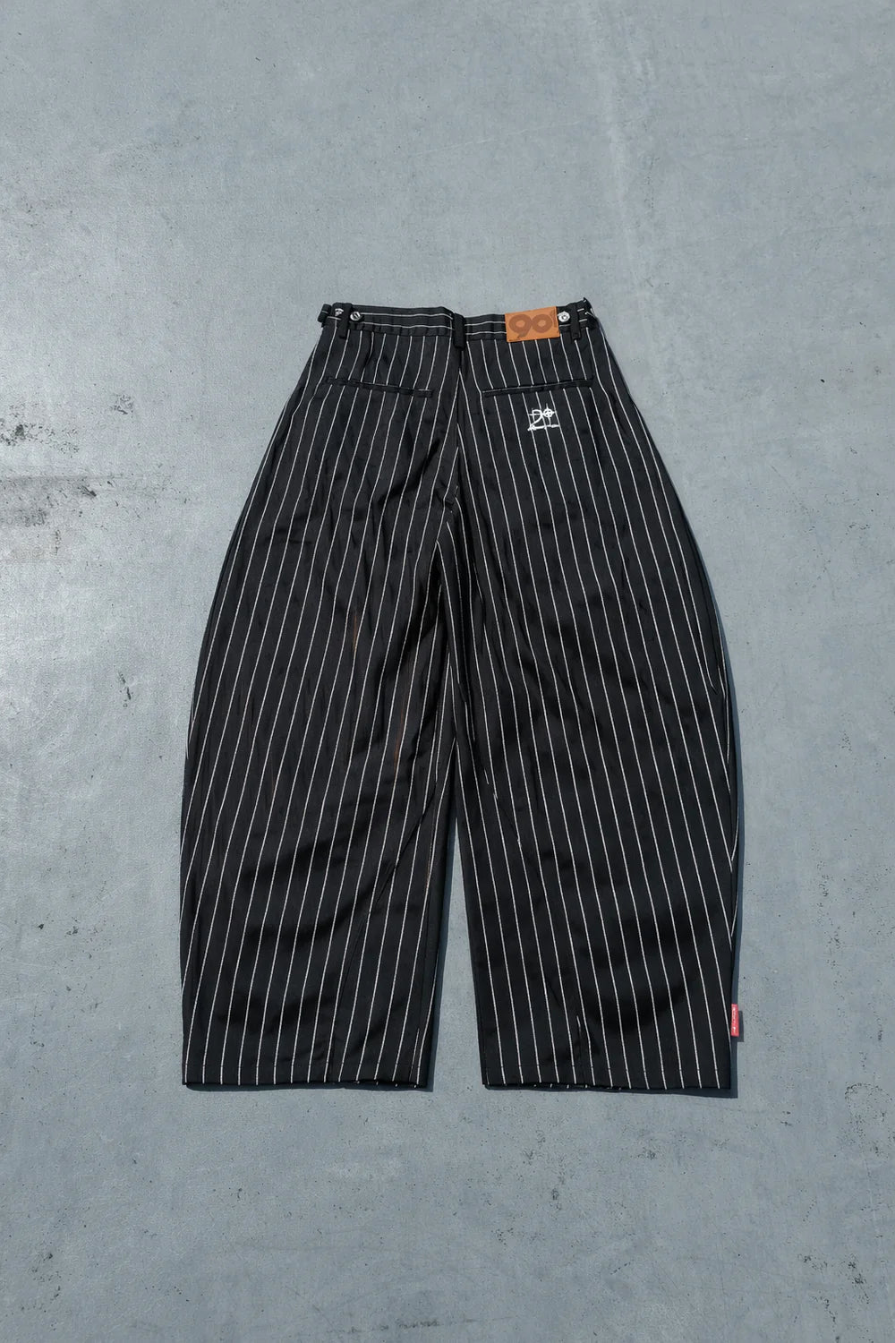9090 Wide Tuck Chino Pants