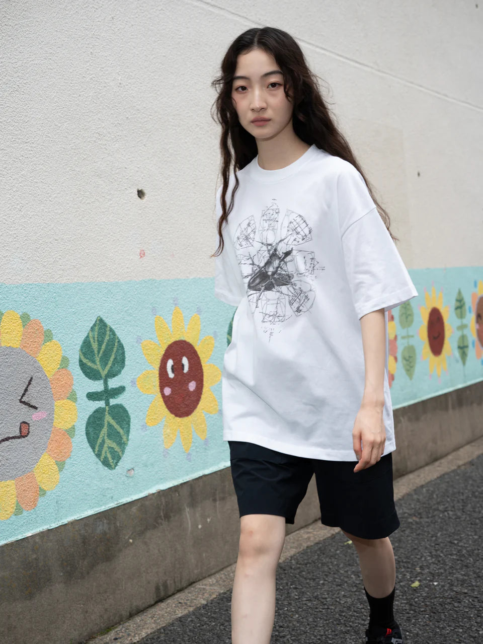 Abstract Fudge Beetle Tee (White)