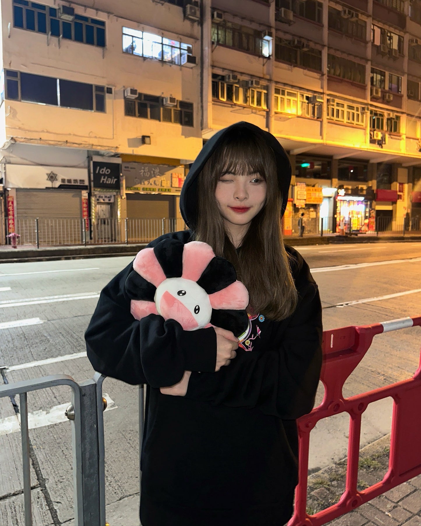 Tmkk x Blackpink 30cm Flower Cushion (Black / Pink)