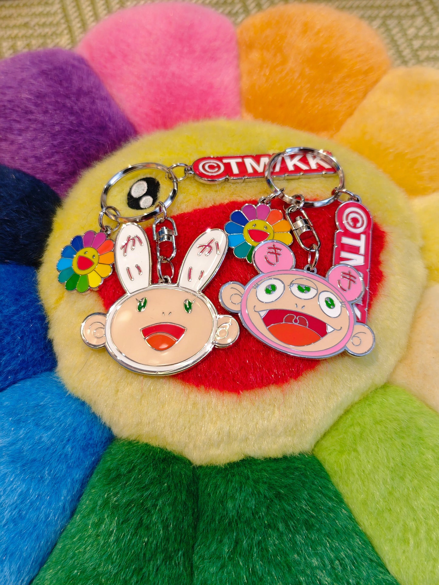 村上隆 Takashi Murakami Metal Keychain (Kaikai / Kiki)