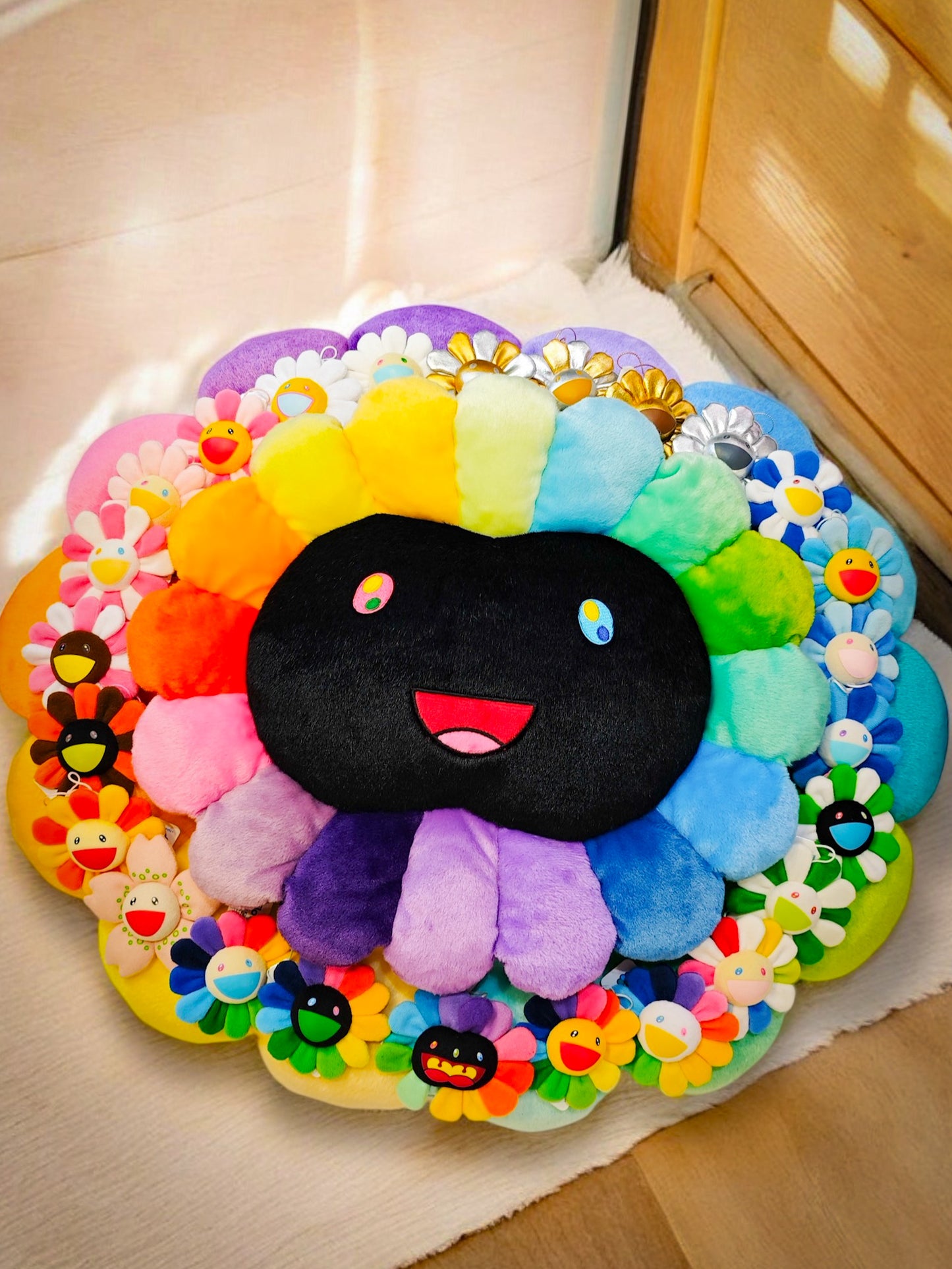 村上隆 Takashi Murakami 8cm Flower Pin