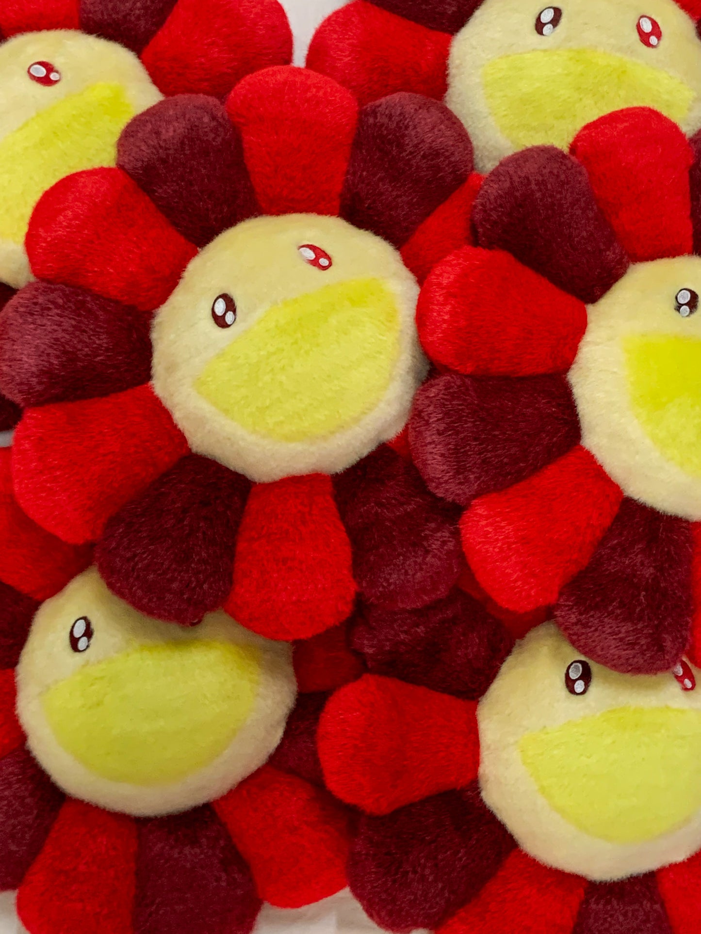 村上隆 Takashi Murakami Flower Cushion (30cm)