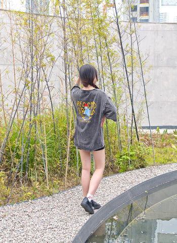 RED CAP GIRL WASHED T-shirt
