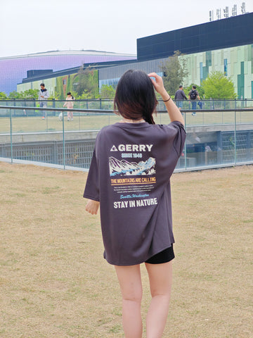 GERRY Back Print Mountains Cool Touch Tee