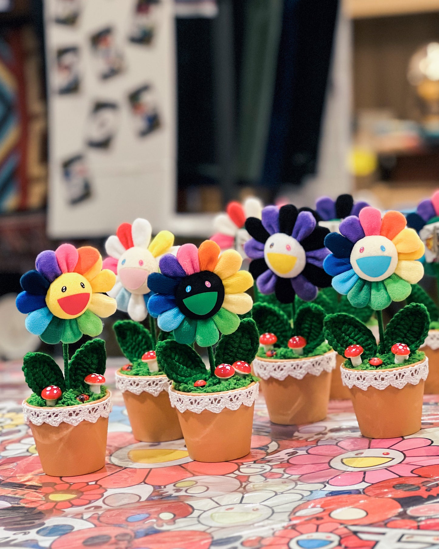 村上隆 Takashi Murakami 8cm Flower Pin