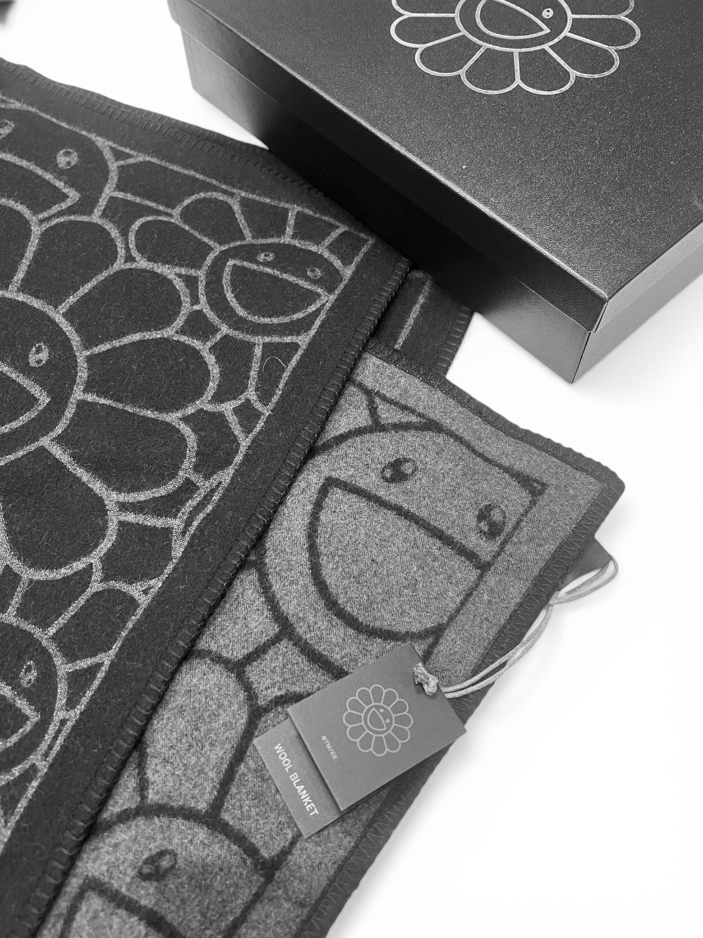 村上隆 Takashi Murakami Wool Blanket (Asian Art Museum Limited)