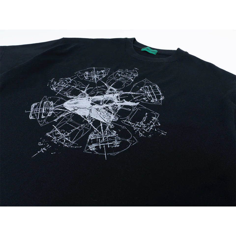 Abstract Fudge Beetle Tee (Black)
