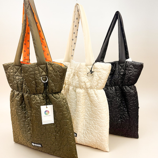 村上隆 Takashi Murakami Flower Quality Puffer Bag