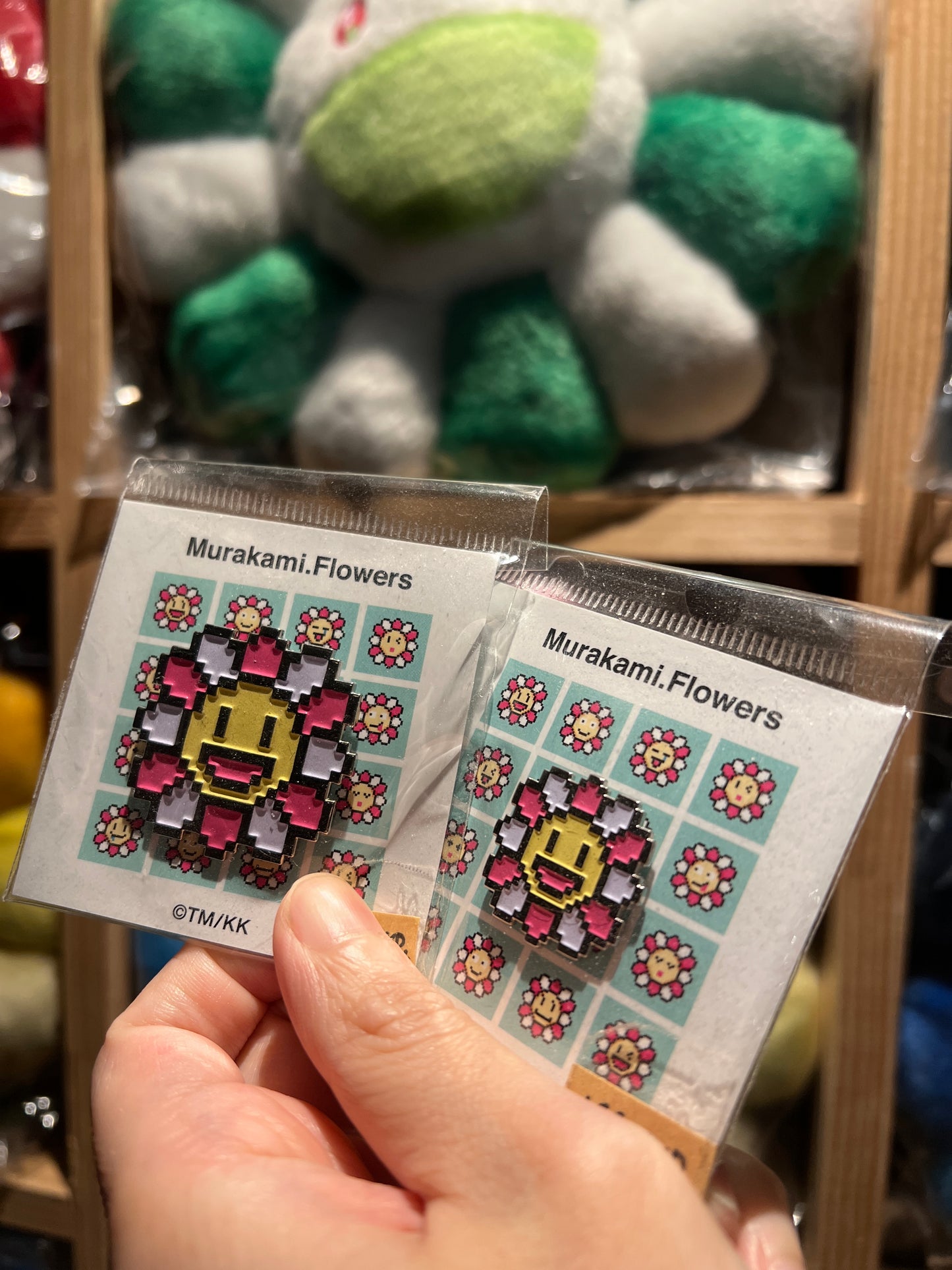 村上隆 Takashi Murakami Flower Metal Pin