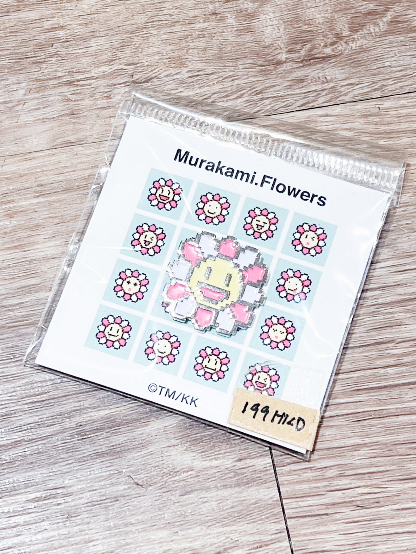 村上隆 Takashi Murakami Flower Metal Pin